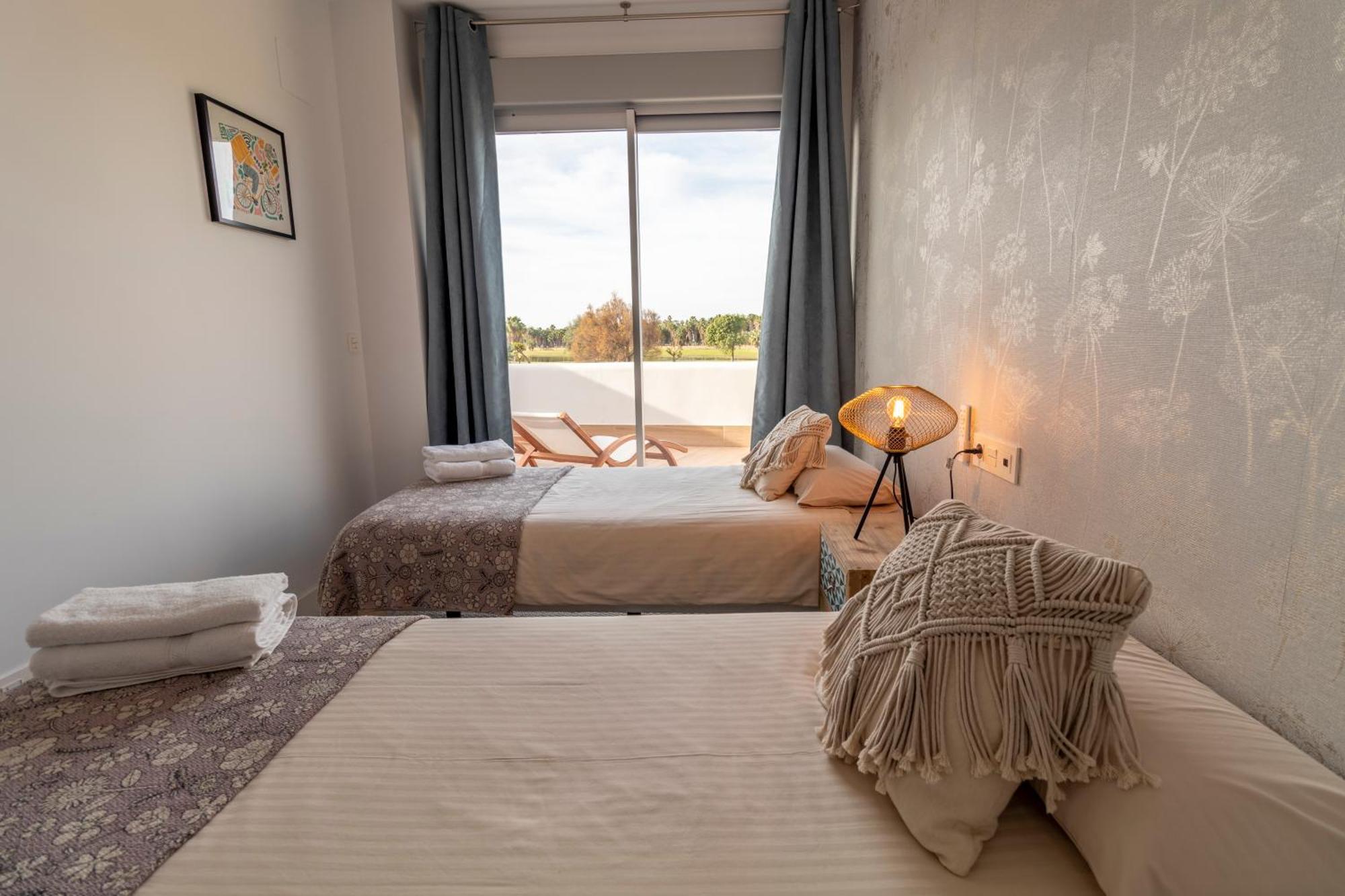 Rentitspain Apartamento Serena Terraza Con Vista A Golf Motril Eksteriør billede