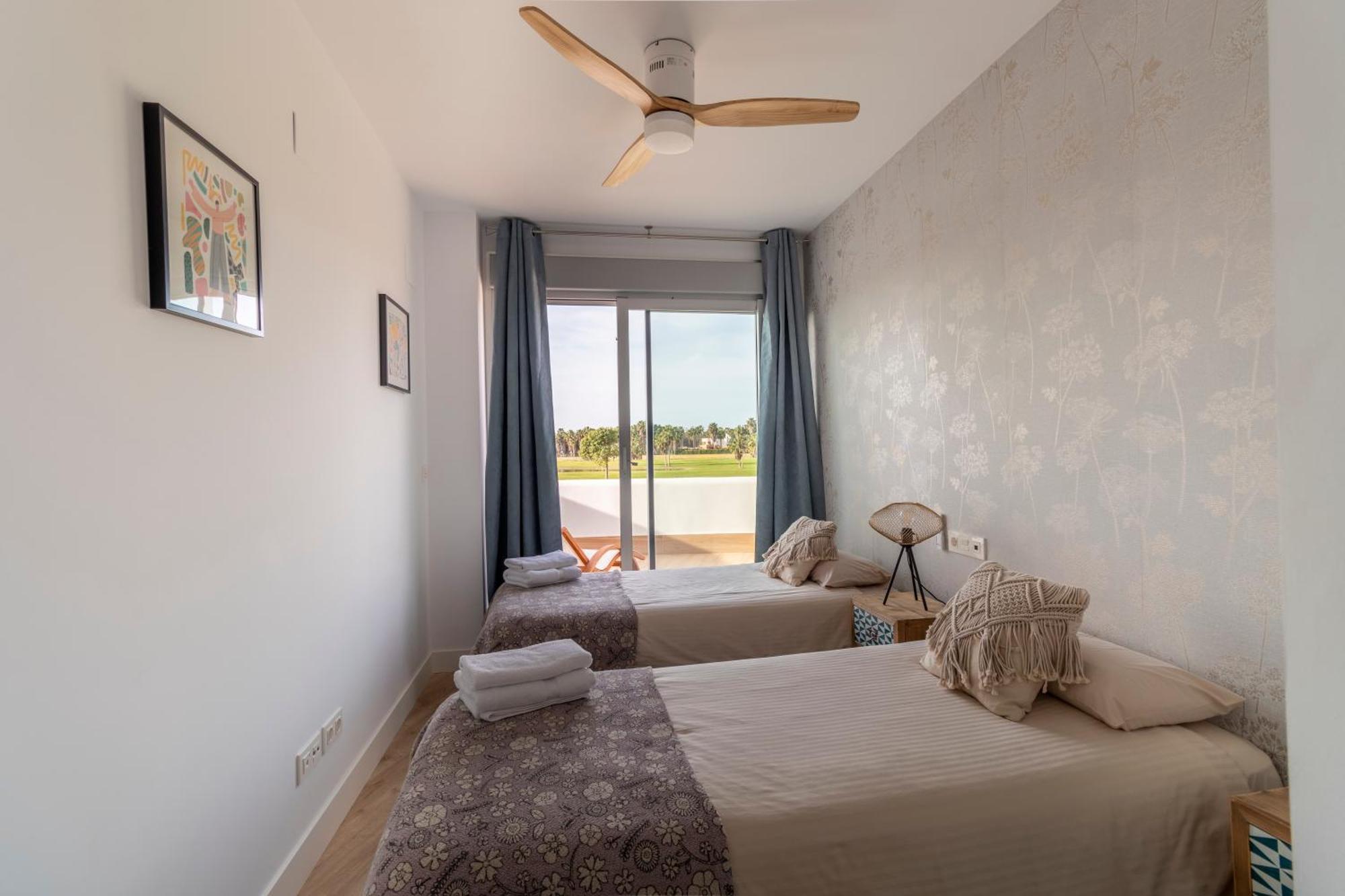 Rentitspain Apartamento Serena Terraza Con Vista A Golf Motril Eksteriør billede
