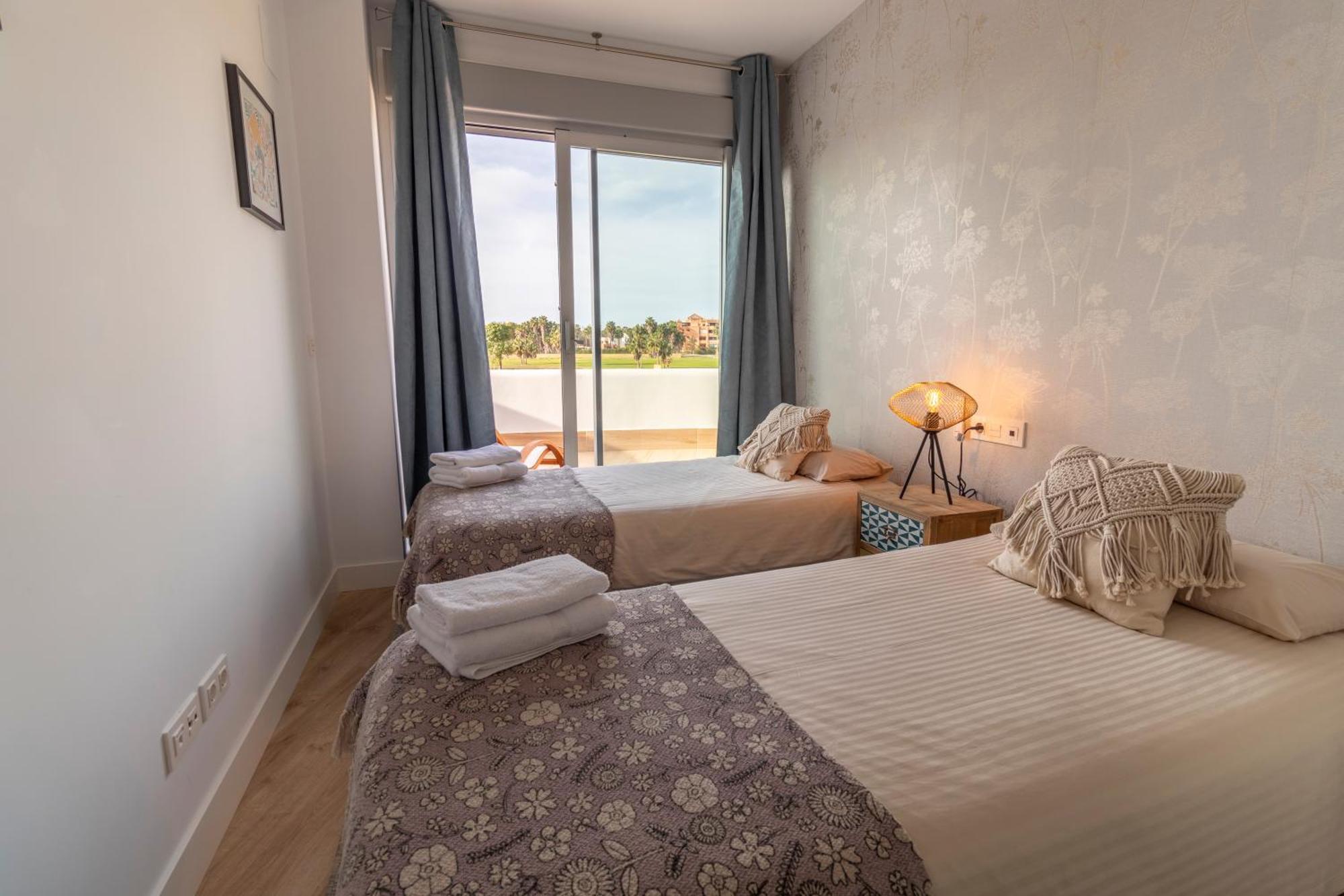Rentitspain Apartamento Serena Terraza Con Vista A Golf Motril Eksteriør billede